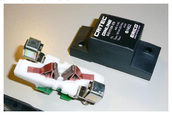 Figure 6.8.6(a) – Typical spark gap surge protection device (Erico)